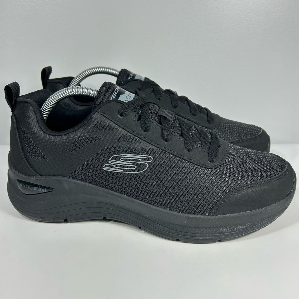 NEW Skechers “Arch Comfort” All-Day Comfort Lightweight Walking Shoe; Men’s Sz 9